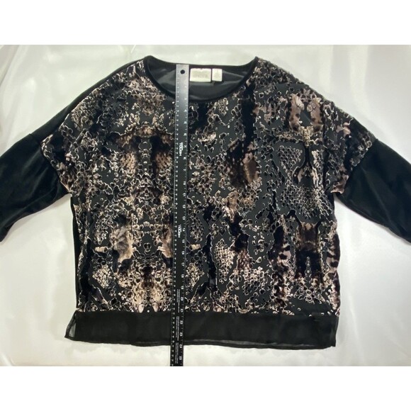 Chicos Sz 1 (U.S. 8/M) Black Velvet Burnout Floral Top Sheer Hem 3/4 Sleeve EUC - Picture 5 of 8